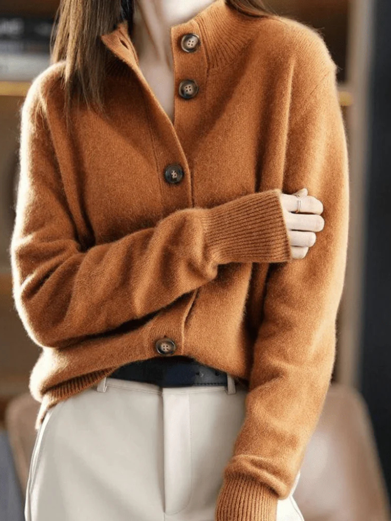 Sophia | Classic Knit Cardigan 