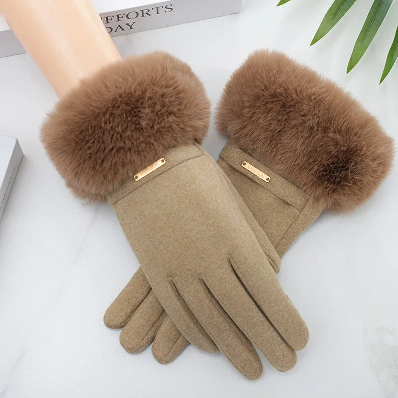 Siberian Aurora Fur Gloves